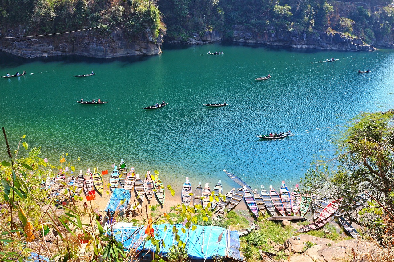 Kaziranga and Meghalaya Tour Package – 7 Days / 6 Nights
