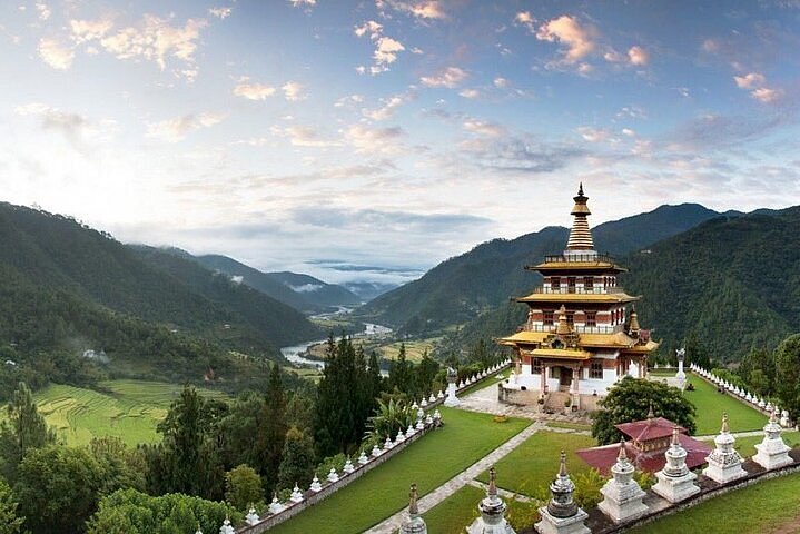 Bhutan Tour Package – 7 Days and 6 Nights image 1