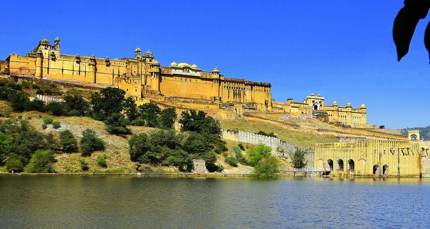 5 Days Udaipur Kumbhalgarh Chittorgarh Tour Itinerary image 1